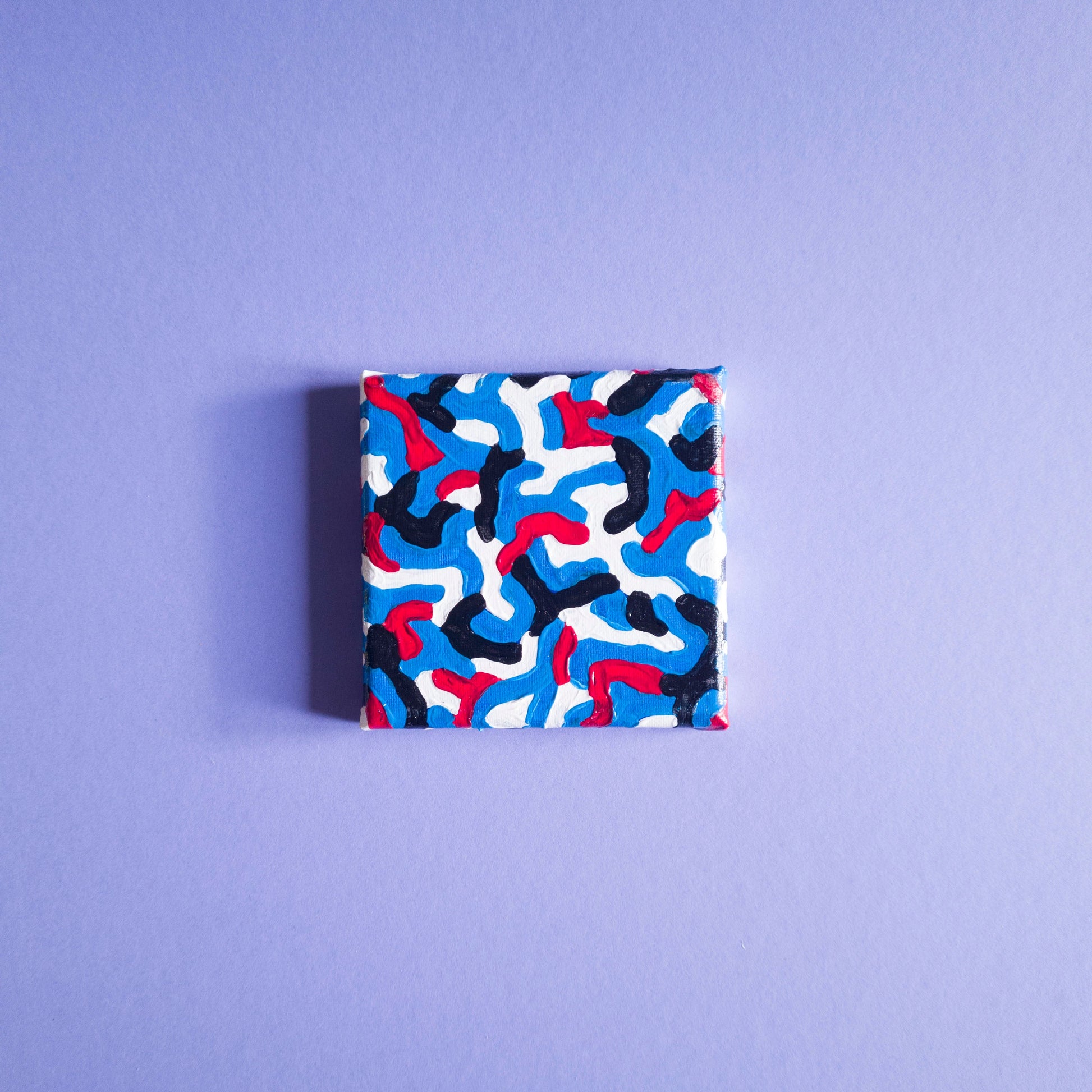 Berliner Kunst | BVG Camouflage| BVG Icon | Mini Acrylbild 10x10 | Handgemaltes Unikat aus Berlin auf Leinwand | weiß, blau, schweiß, rot