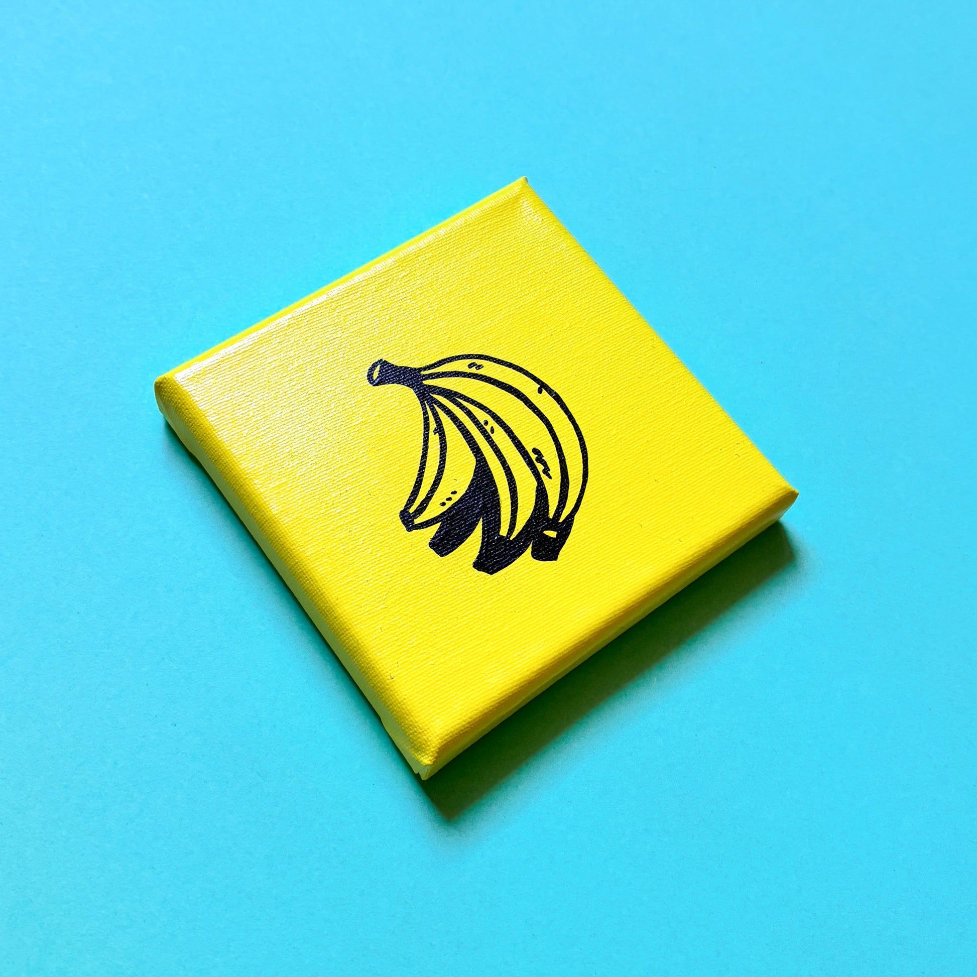 Berliner Kunst | Bananen | Berliner Icon | Mini Acrylbild 10x10 | Handgemaltes Unikat aus Berlin auf Leinwand | gelber Hintergrund mit schwarzen Linien