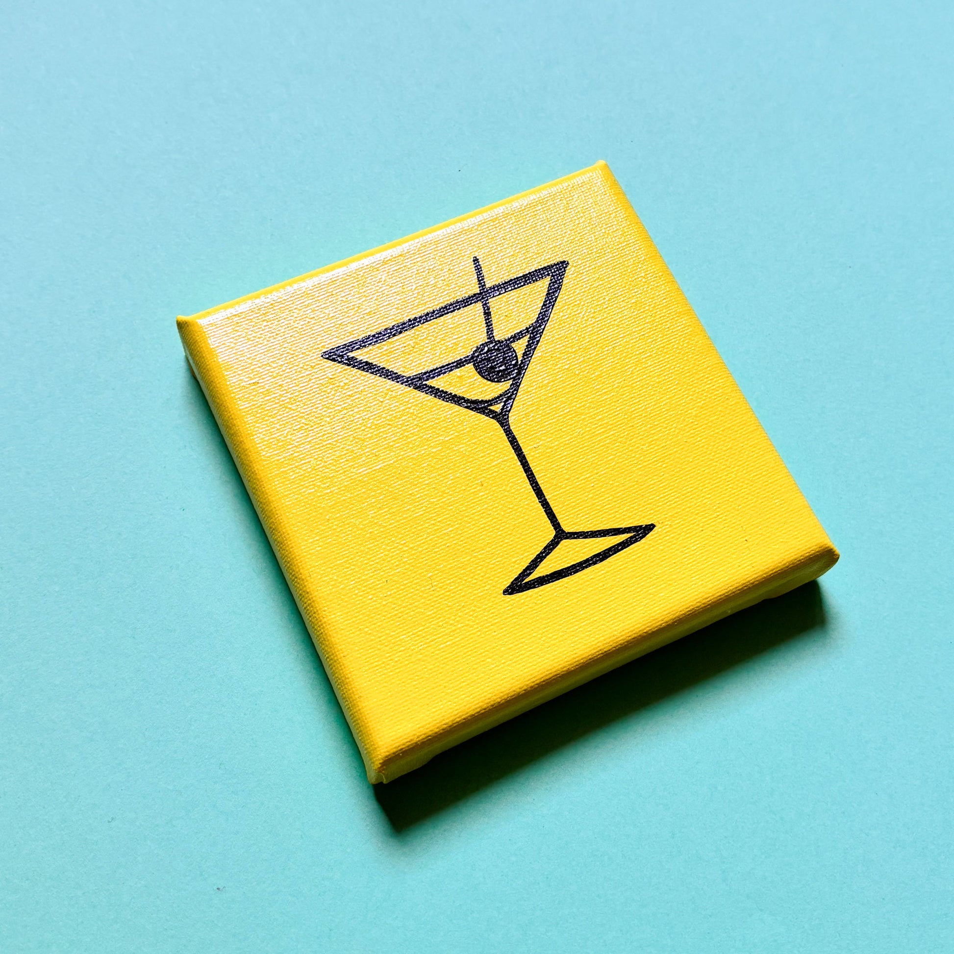 Berliner Kunst | Martini | BVG Icon | Mini Acrylbild 10x10 | Handgemaltes Unikat aus Berlin auf Leinwand | gelber Hintergrund mit schwarzen_