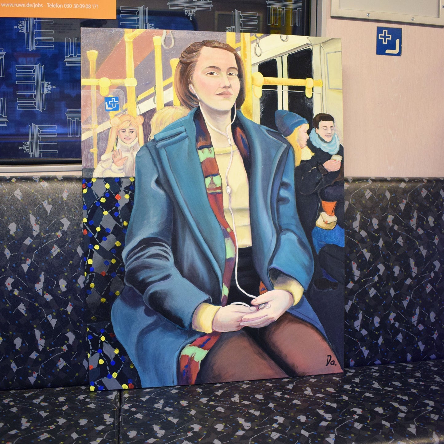 Die Frau in dem kurzen Rock mit Sailor Moon im Hintergrund | Impressionistisches Acrylgemälde | Berliner Szene