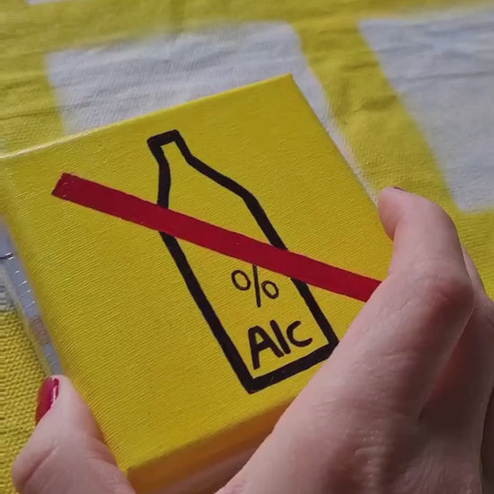 BVG Icon | Mini Acrylbild 10x10 | Handgemaltes Unikat aus Berlin auf Leinwand | gelber Hintergrund mit schwarzen und roten Linien